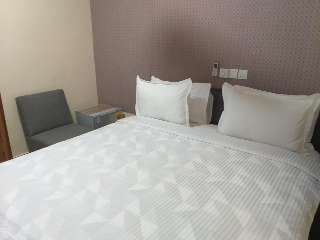 Jeyads Lodge Tamale Kültér fotó